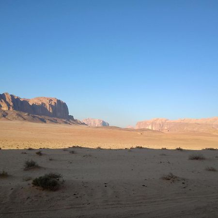 Quite Bedouin Life Hotell Wadi Rum Eksteriør bilde