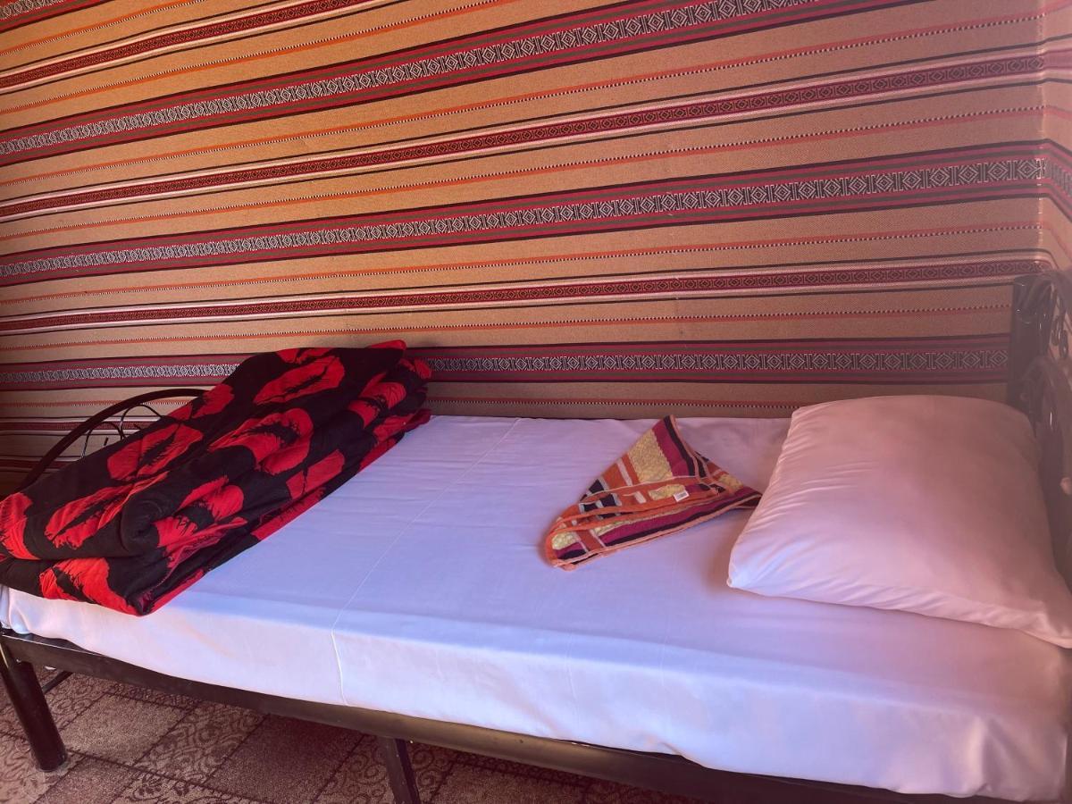 Quite Bedouin Life Hotell Wadi Rum Eksteriør bilde